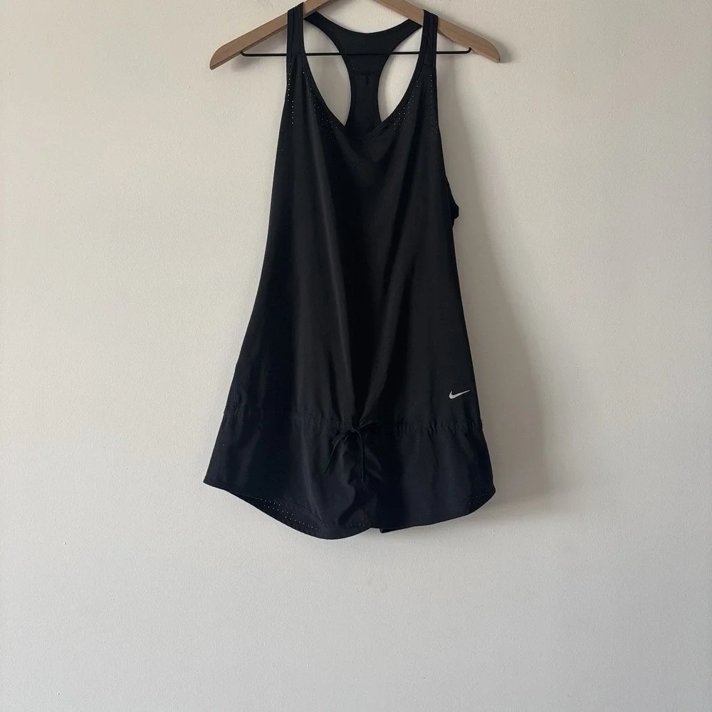 Nike Dri-Fit Athletic Dress Women's Small Black Golf Tennis Sporty Gym Minimal‎